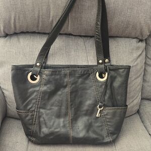 Long live VintageFossil Black Leather Shoulder Bag